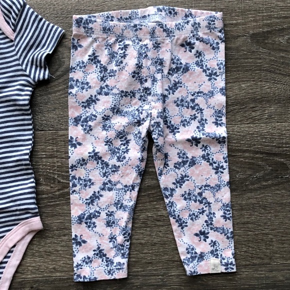 Burt’s Bees Baby Girl 3-Piece Set, 3-6 and 6-9 M - Picture 8 of 12